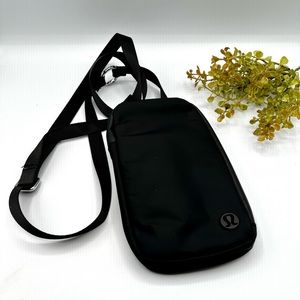 Lululemon Black Nylon Mini Crossbody